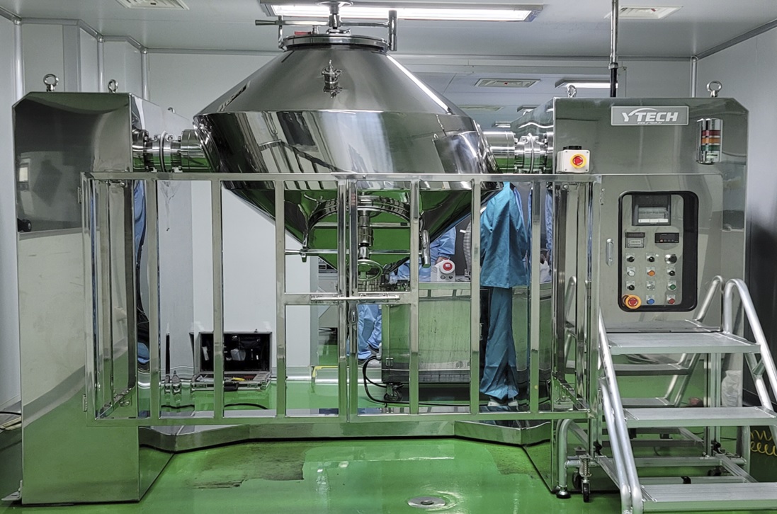 Double cone mixer